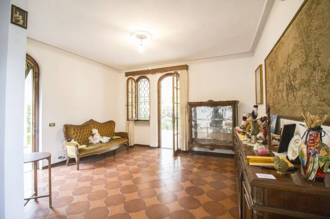 Casa / Villa in Vendita a Viareggio