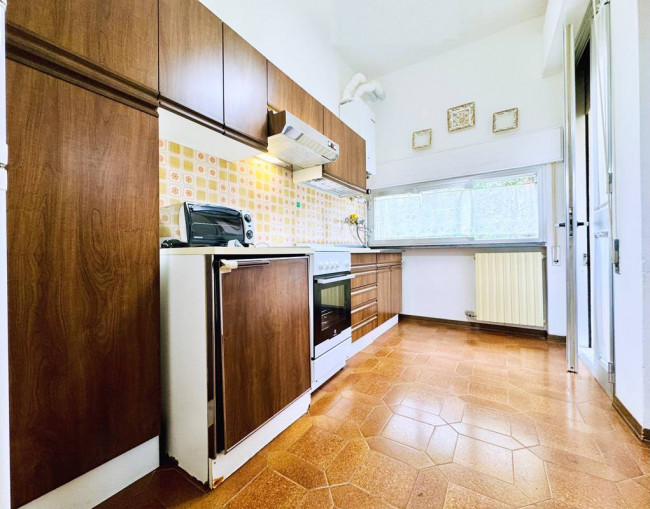 Appartamento in Vendita a Camaiore
