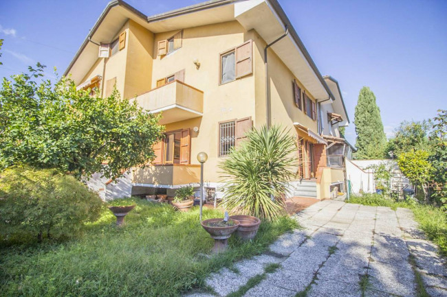 Casa / Villa in Vendita a Massarosa