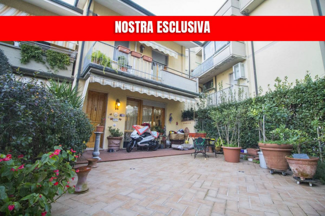 Casa / Villa in Vendita a Viareggio