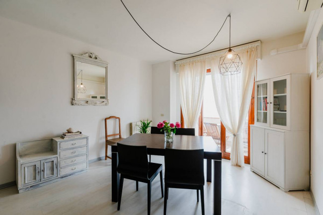 Appartamento in Affitto a Viareggio