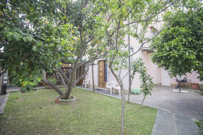 Casa / Villa in Vendita a Massarosa