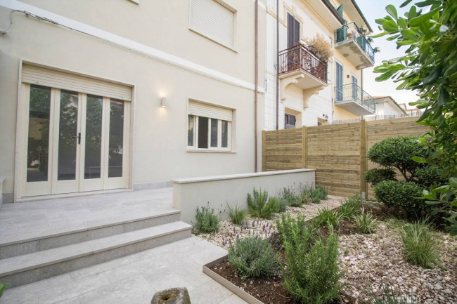Appartamento in Vendita a Camaiore