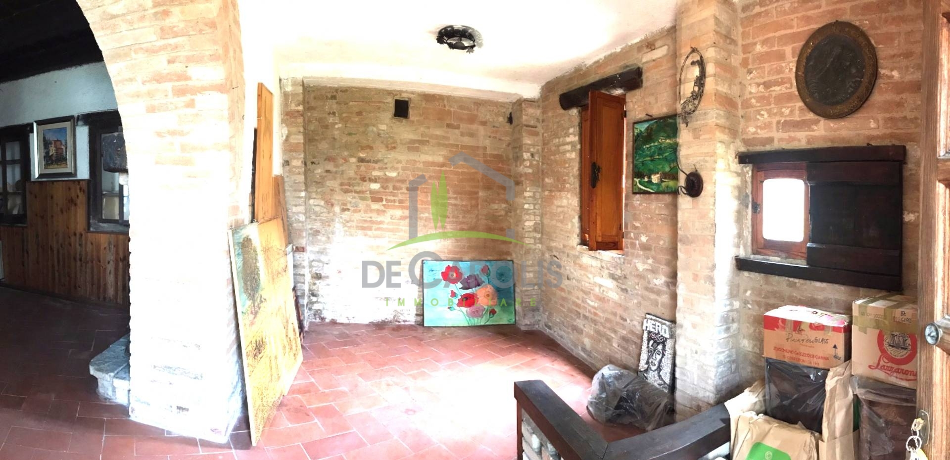  sarnano vendita quart:  de carolis immobiliare