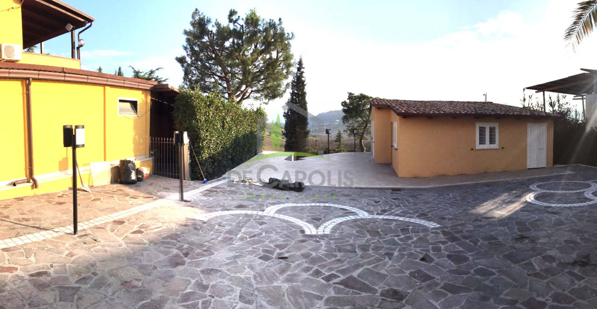 Villa Unifamiliare - Indipendente MONSAMPOLO DEL TRONTO vendita  Monsampolo  De Carolis Immobiliare
