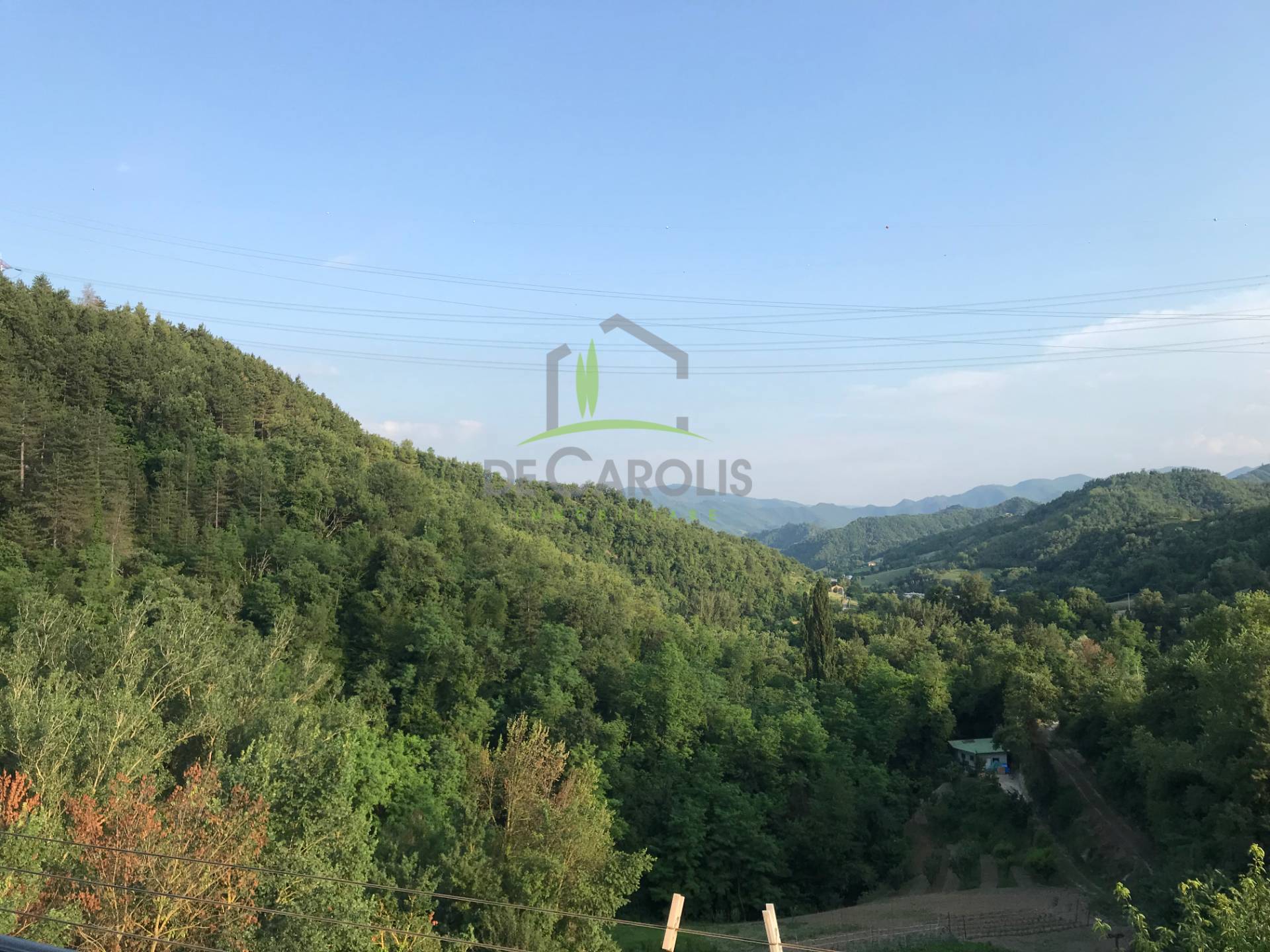Villa Unifamiliare - Indipendente ROCCAFLUVIONE vendita    De Carolis Immobiliare