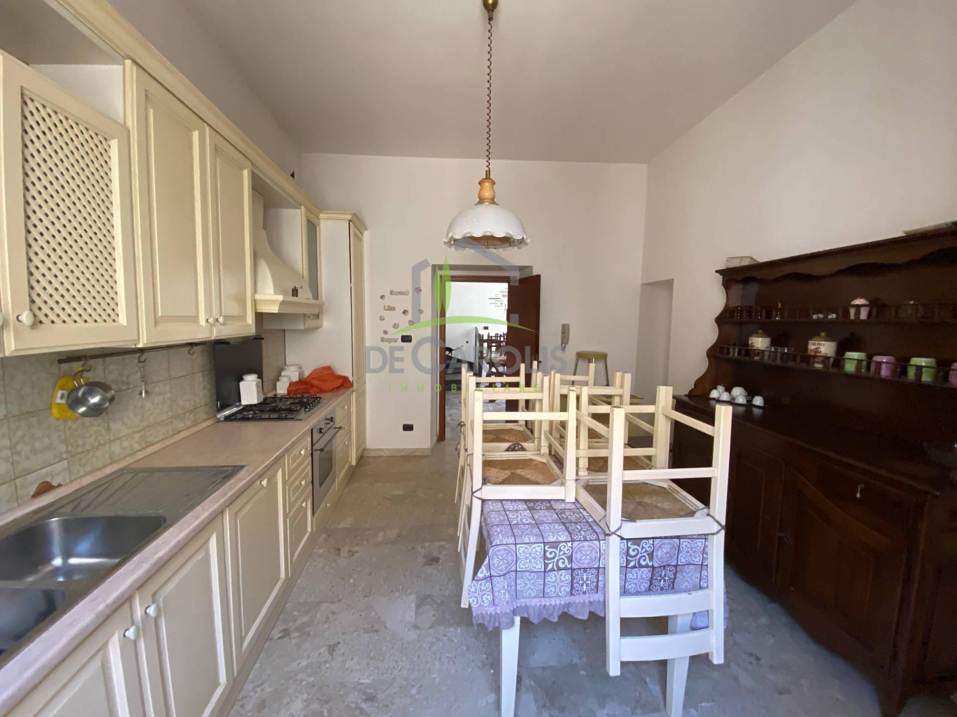 Appartamento ASCOLI PICENO vendita  Centro Storico  De Carolis Immobiliare