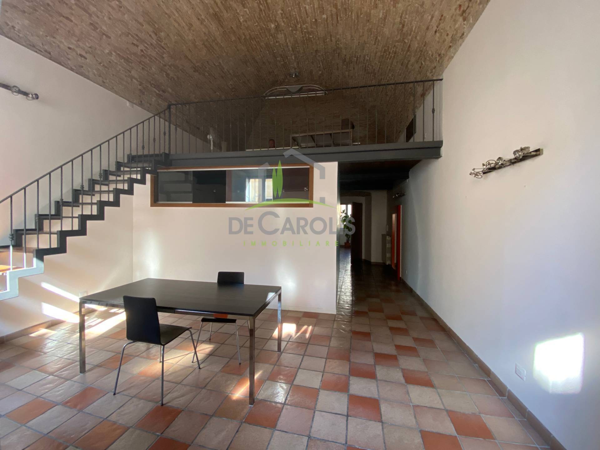  ascoli-piceno affitto quart: centro storico de-carolis-immobiliare
