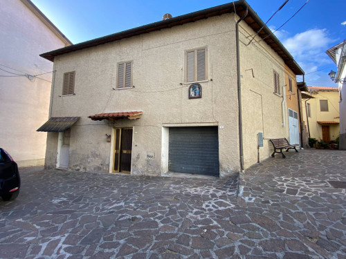 Casa singola in Vendita a Maltignano