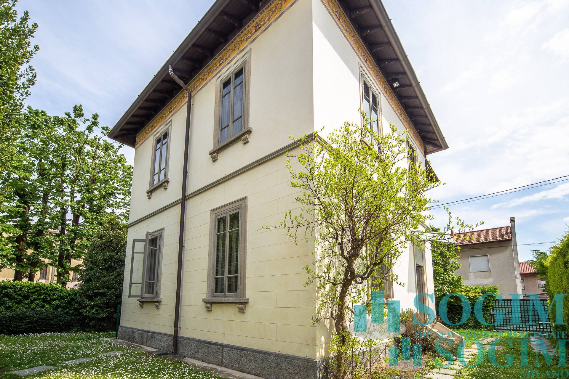 Villa in Vendita