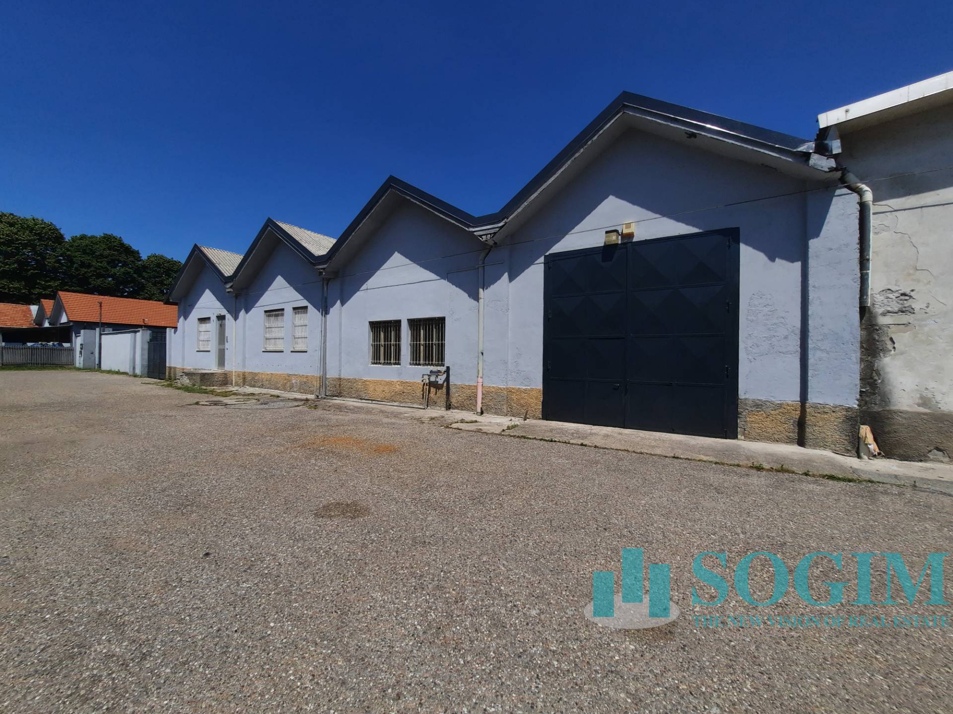 industrial building + office block for Sale