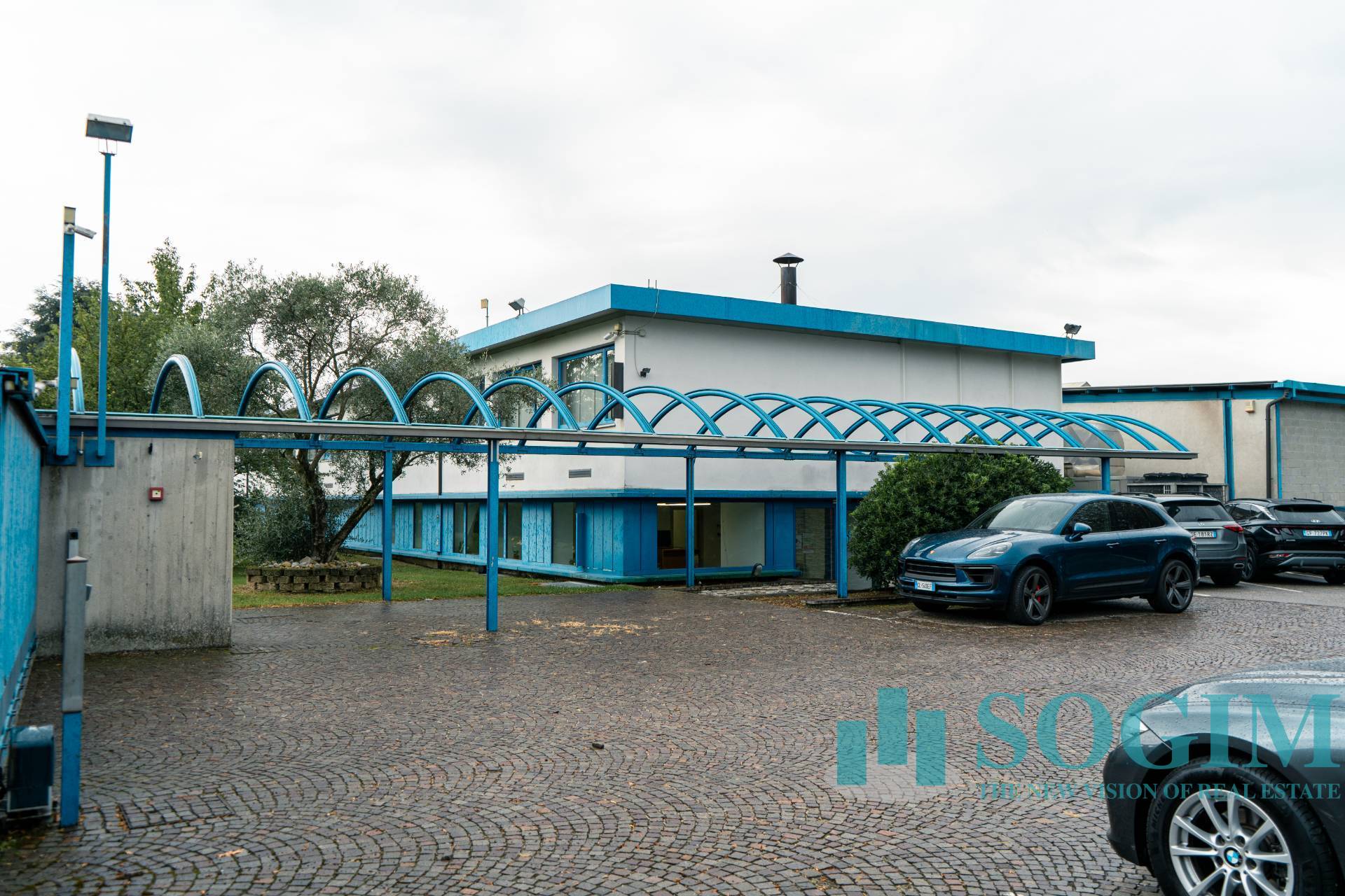 Fondo commerciale in vendita a Desio (MB)