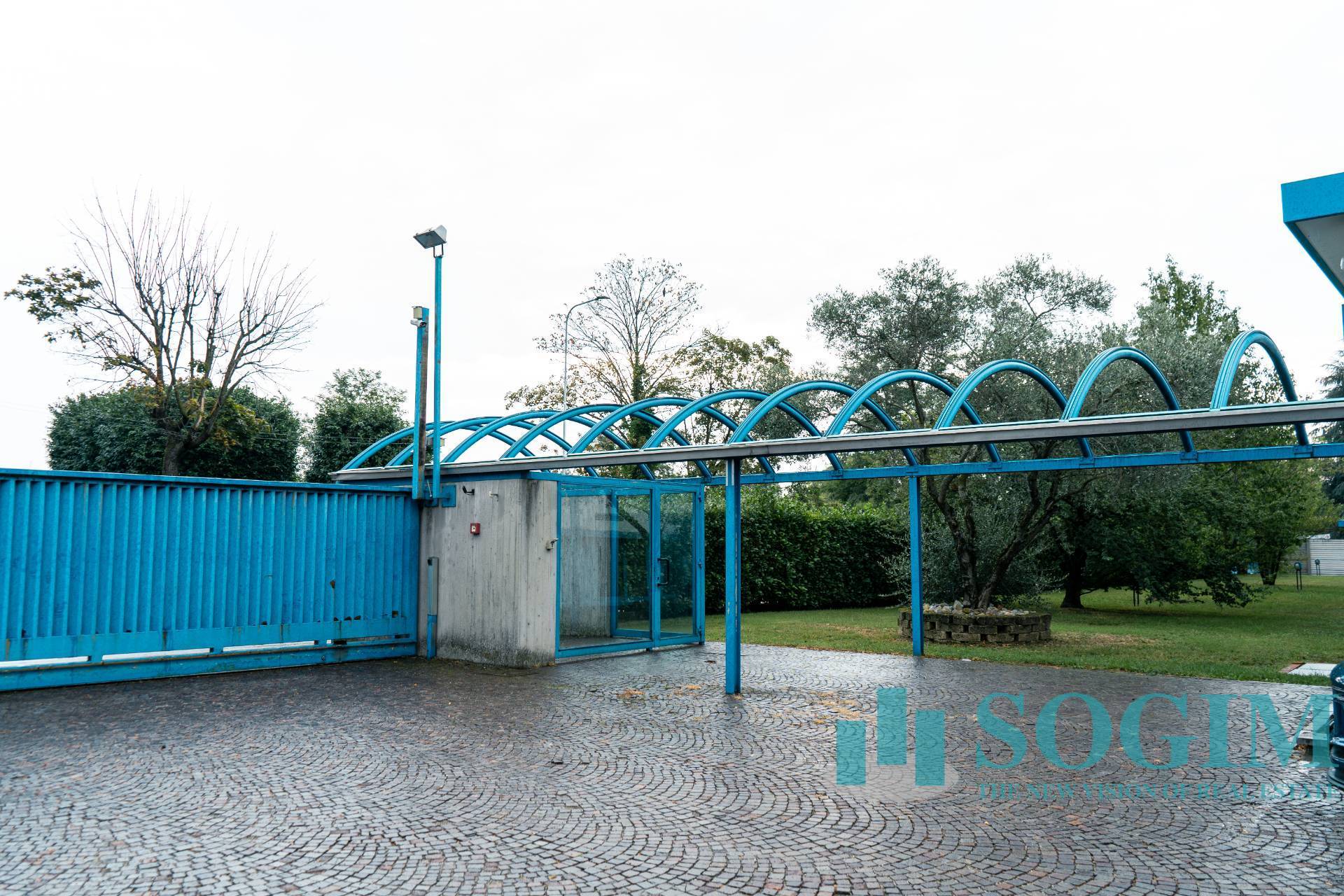 Fondo commerciale in vendita a Desio (MB)