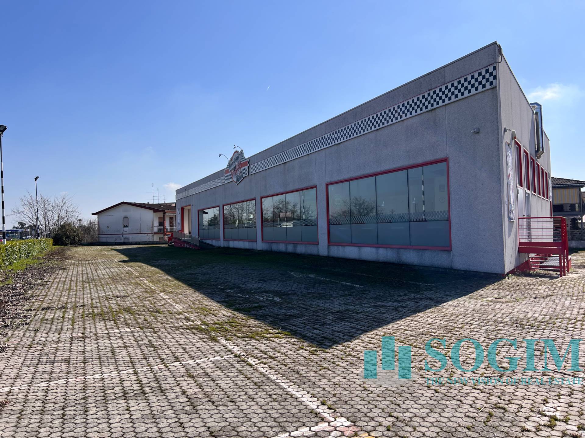 commercial property for Rent