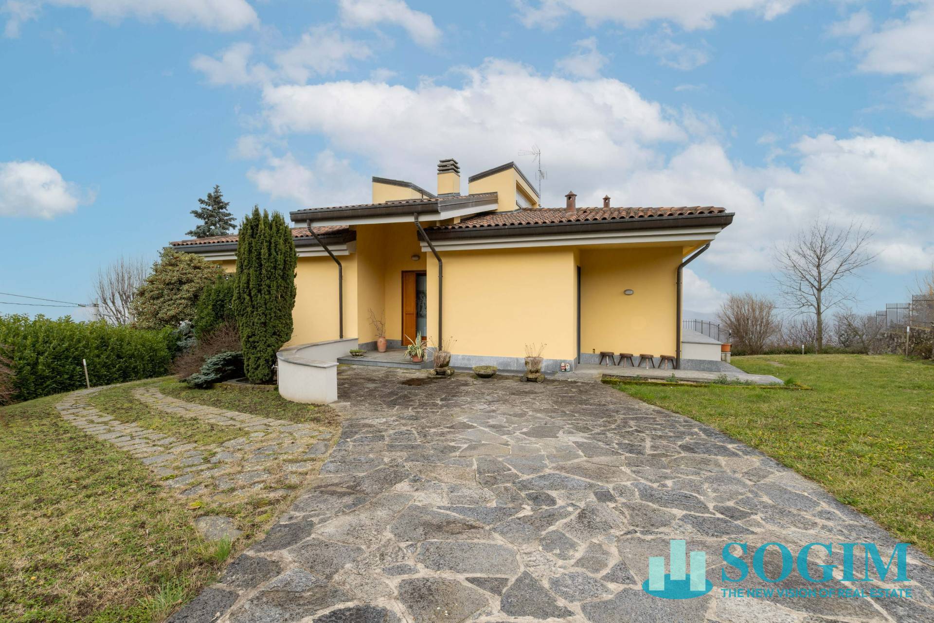 Villa in Vendita
