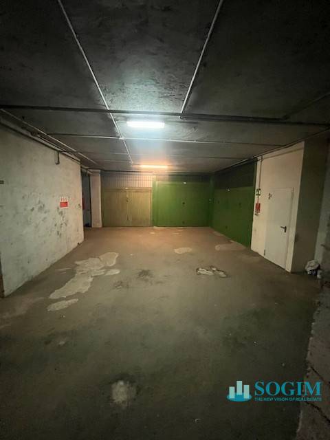Box o garage in Vendita