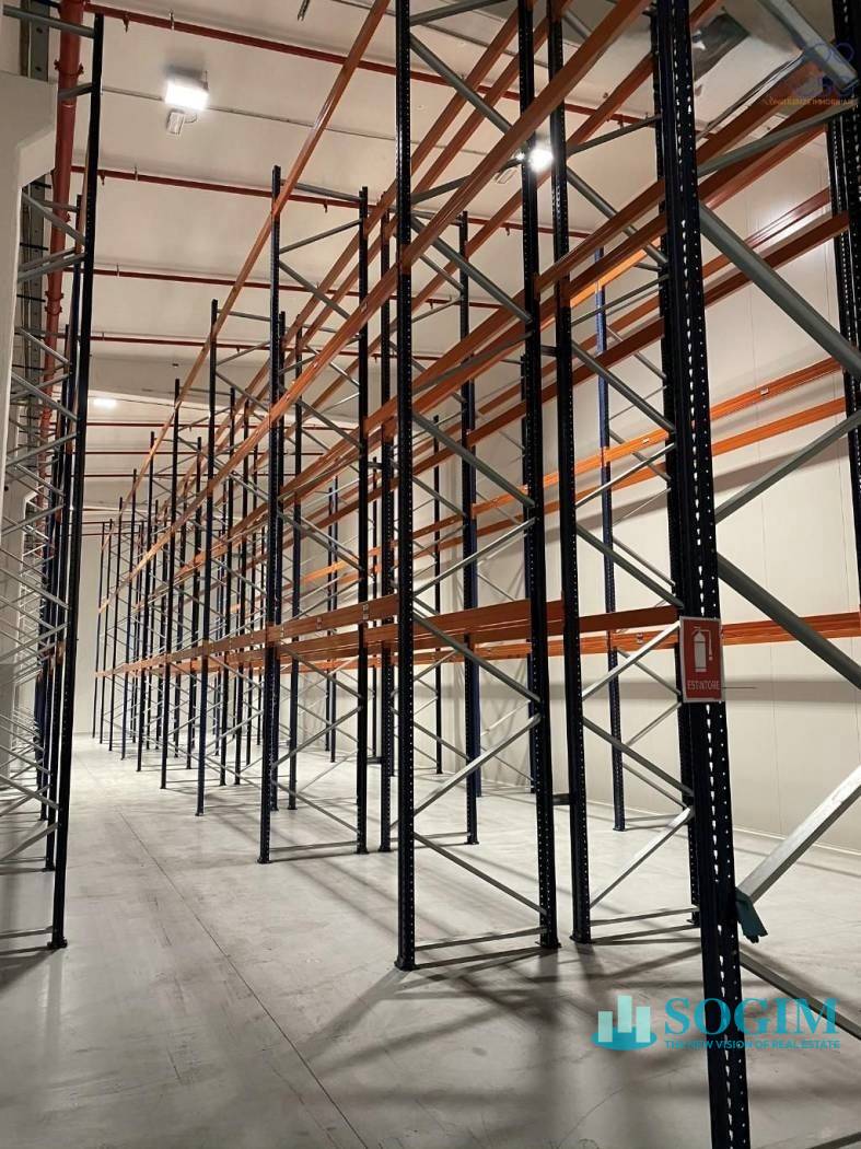 Logistica in Affitto