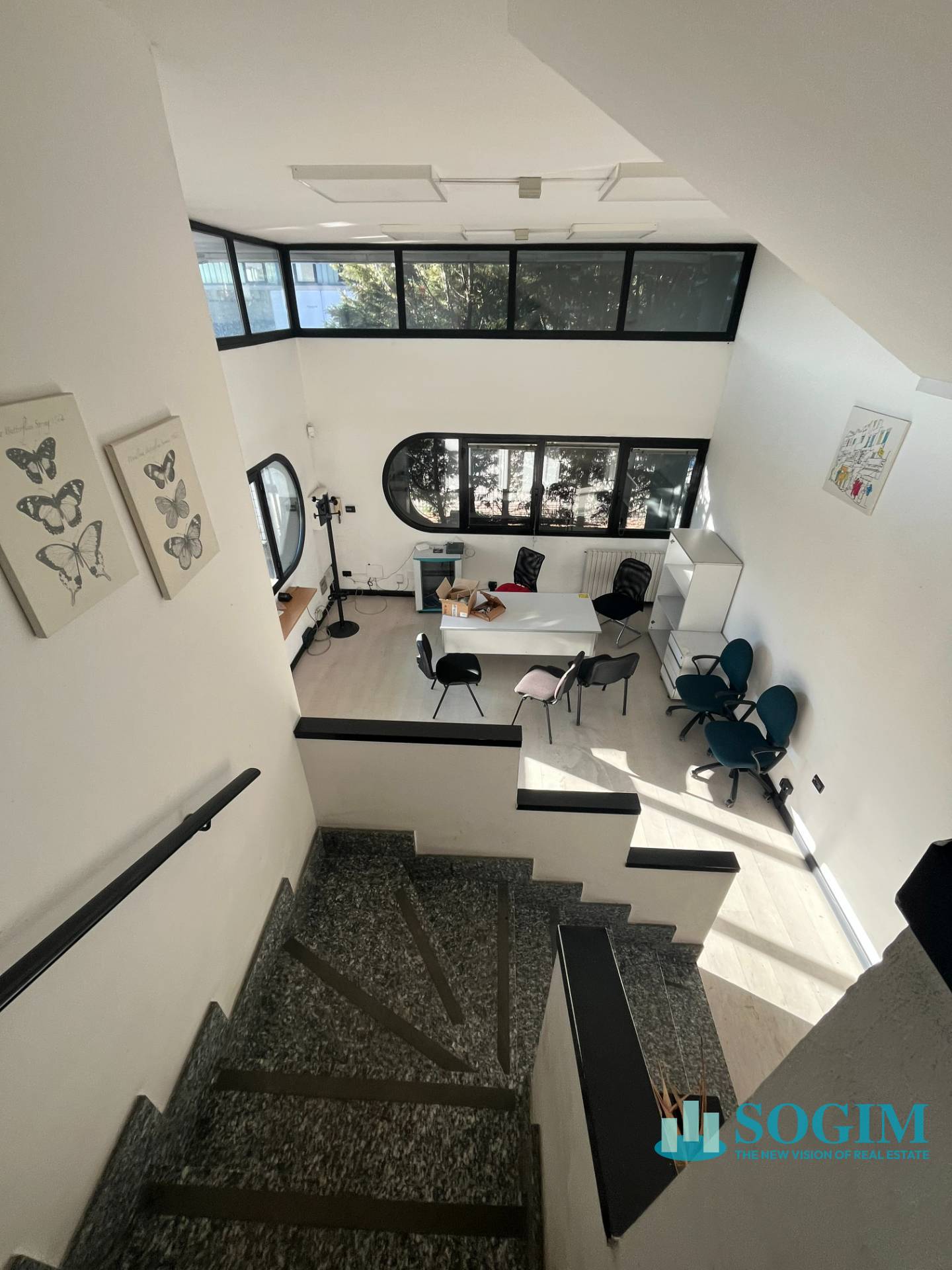 industrial building + office block for Rent