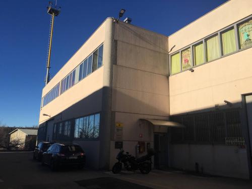 Capannone in Affitto/Vendita a Cantù