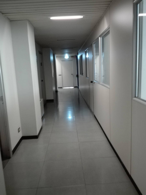 Ufficio in Affitto a Bollate