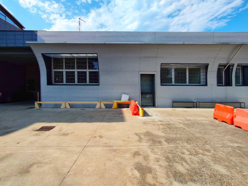 Ufficio in Affitto a Rozzano