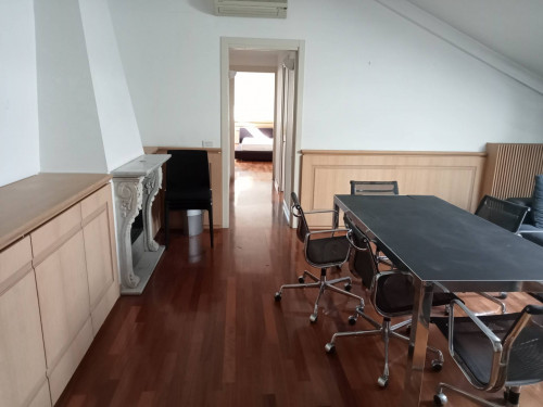 Ufficio in Affitto a Milano