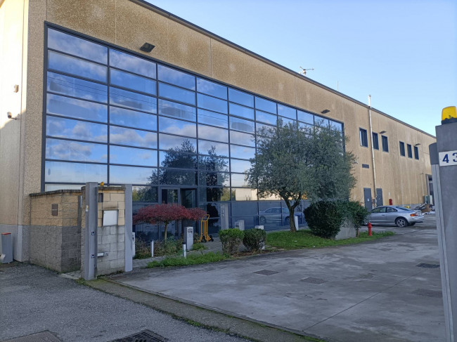 Ufficio in Affitto a Lissone