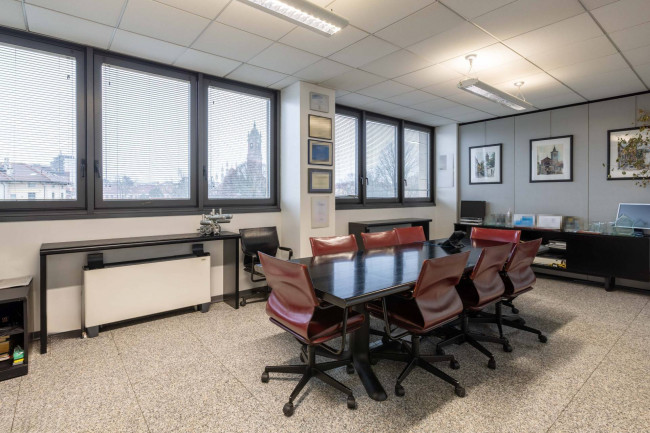 Ufficio in Vendita a Monza