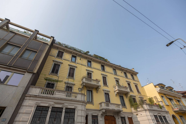 Appartamento in vendita a V Giornate, Milano (MI)