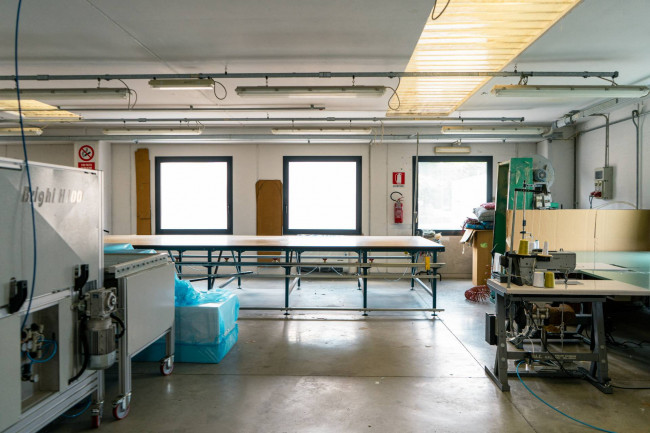 Capannone in Vendita a San Fermo della Battaglia