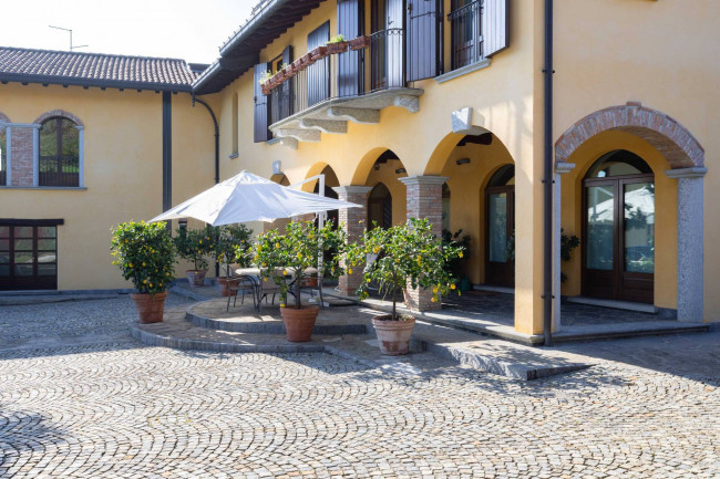 Villa in vendita a San Fermo Della Battaglia (CO)