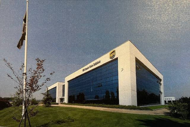 Capannone + Palazzina Uffici in Affitto a Peschiera Borromeo