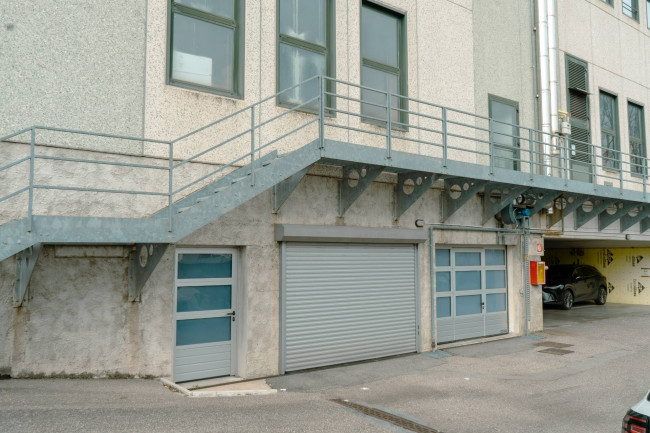 Deposito/Magazzino in Vendita a Bulgarograsso