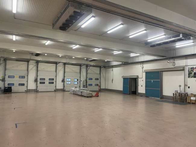 Logistica in Affitto a Triuggio