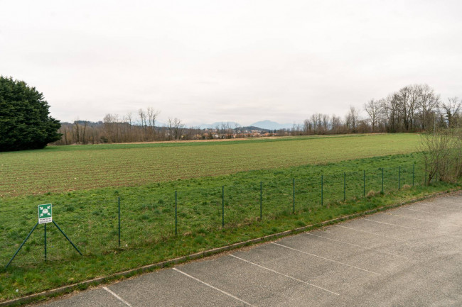 Terreno industriale in Vendita a Olgiate Comasco