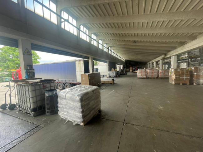 Logistica in Vendita a Segrate