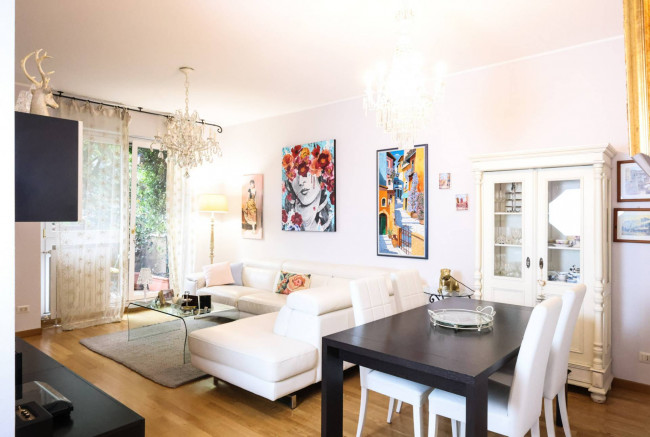 Appartamento in Vendita a Monza