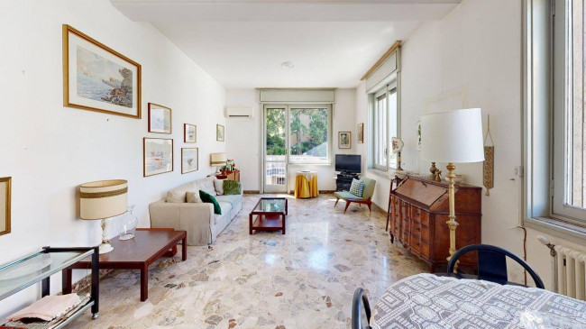 Appartamento in Vendita a Como