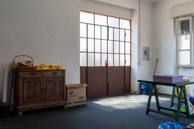 Laboratorio in Vendita a Cantù