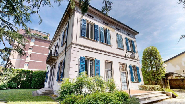 Villa in Vendita a Lomazzo