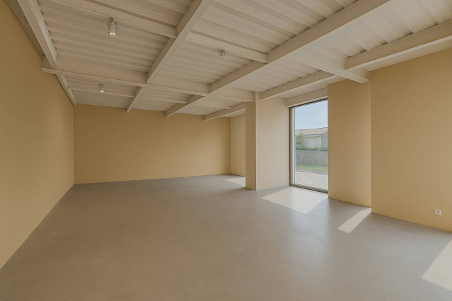 Immobile commerciale in Affitto a Giussano