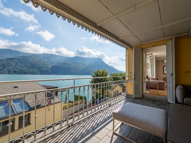 Appartamento in Vendita a Laglio