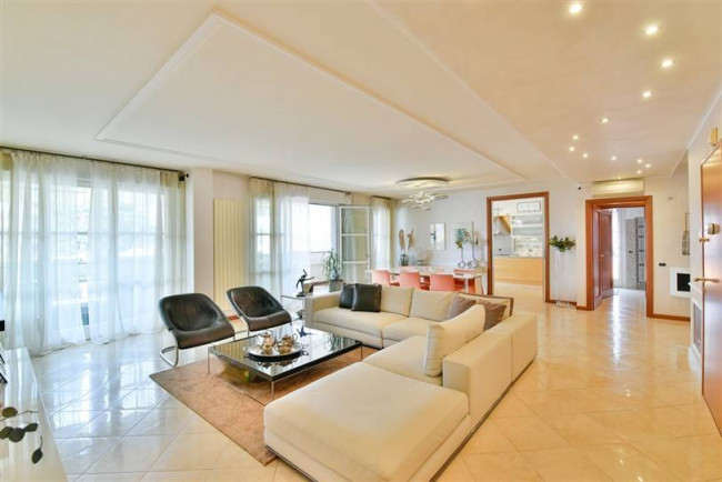 Apartment for Sale in Seregno