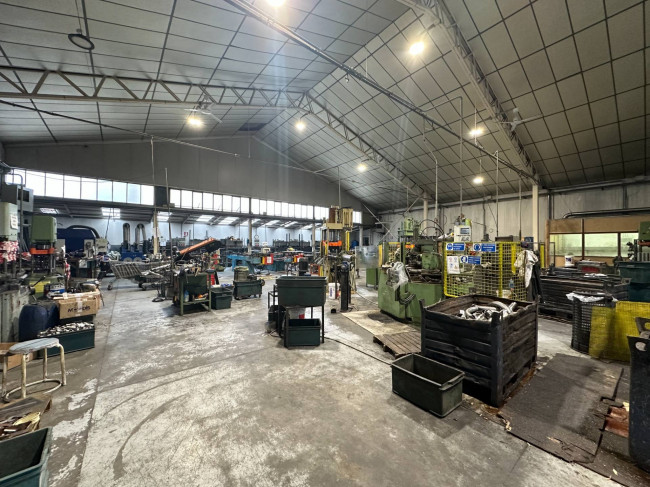 Capannone in Vendita a Muggiò