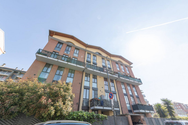 Apartment for Rent in Milano