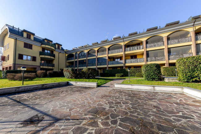 Appartamento in Vendita a Brugherio