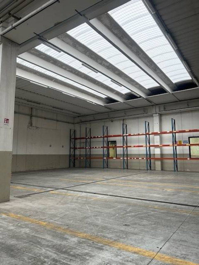 Logistica in Affitto a Settala