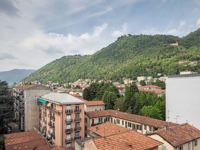 Apartment for Sale in Como