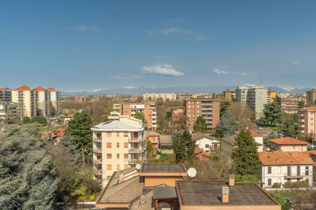 Apartment for Sale in Cinisello Balsamo