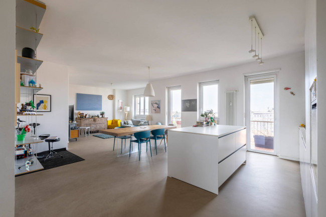 Apartment for Sale in Monza